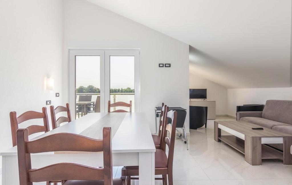 Funtana Appartements An Der 1 Reihe Vom Meer Екстер'єр фото